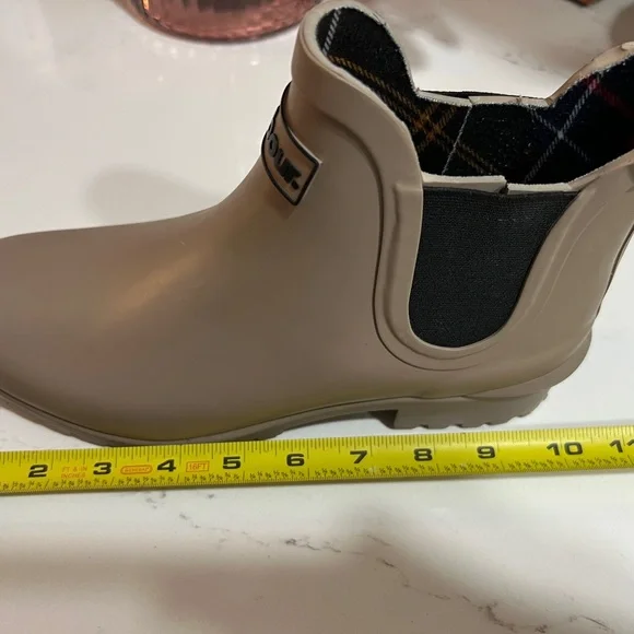 Barbour Tan Chelsea Rain Boots - Picture 5 of 6